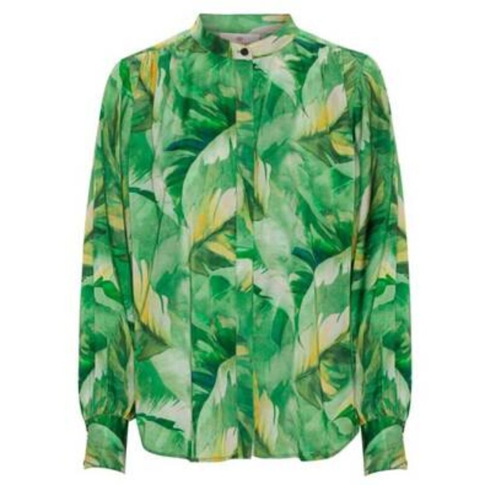 KARMAMIA Cornelia Shirt Jungle Print Button Down Blouse NWT | Size Small